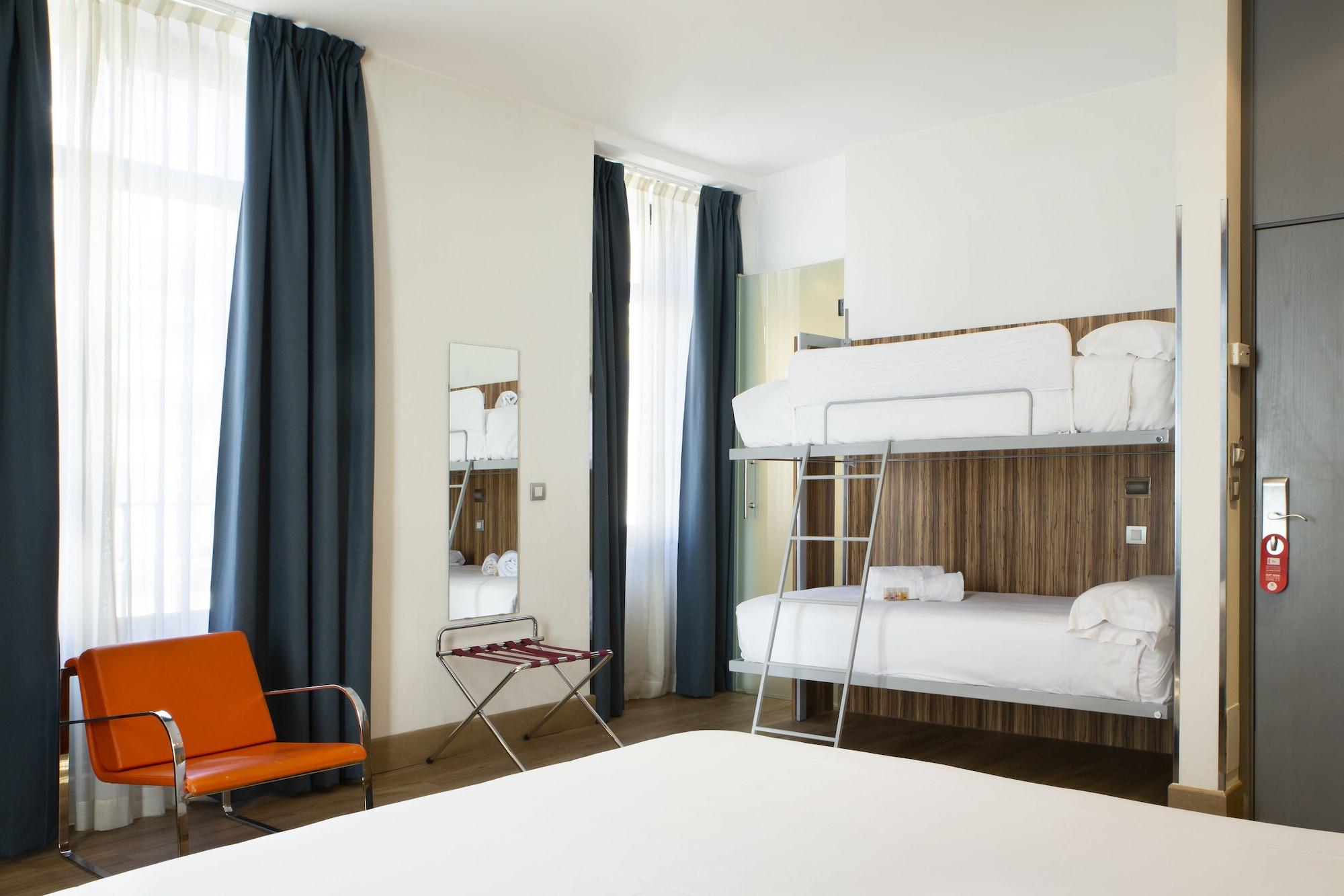 Petit Palace Plaza Del Carmen Μαδρίτη Εξωτερικό φωτογραφία